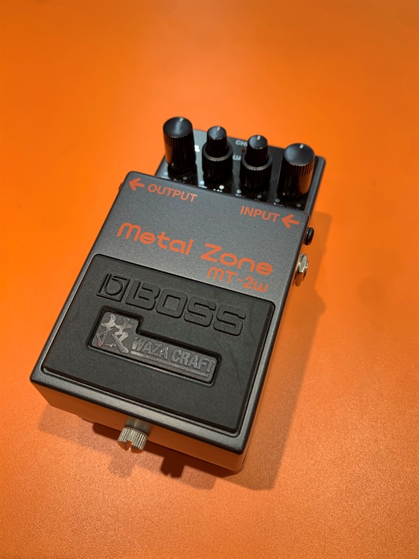 BOSS MT-2Wの画像